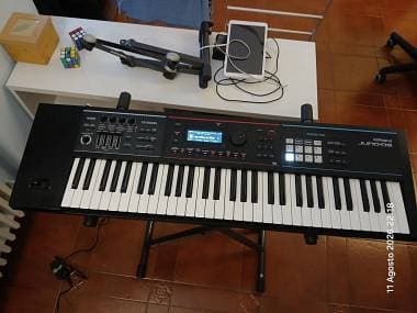 Roland Juno ds 61