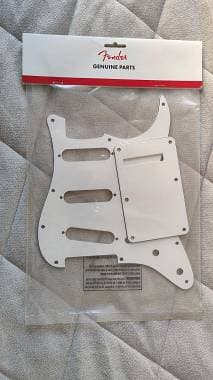 Battipenna bianco & piastra FENDER Stratocaster