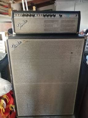 Fender Bassman 135 + cabinet pyramid