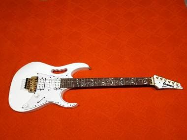 Ibanez Jem Jr Wh