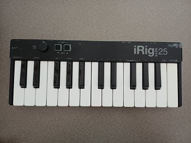 IK Multimedia IRig 25 keys