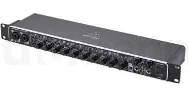 Scheda audio Behringer 1820