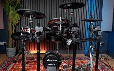 Alesis strata club settembre 2026
