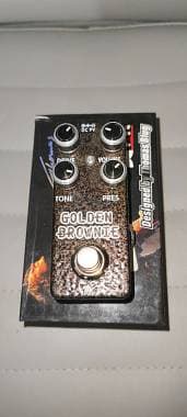 Xvive Golden Brownie distorsore