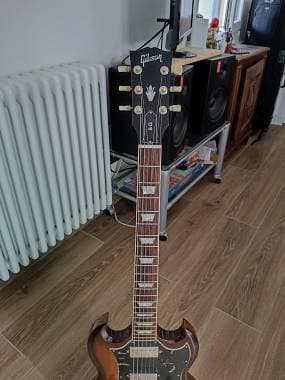 Gibson SG standard sunburst 2002