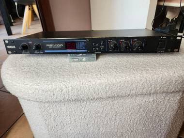Yamaha REV100