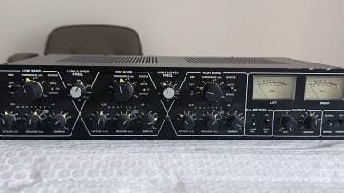 Drawmer 1973 - compressore FET stereo a tre bande