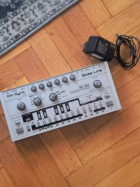 DinSync RE-303