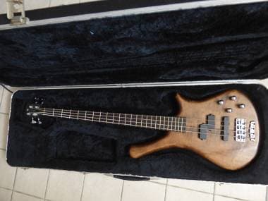 Warwick Fortress One 1995