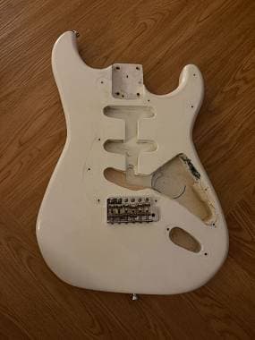 Corpo Stratocaster Nitro + Bridge