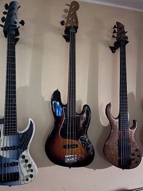 Squier by Fender Jazz CV fretless
