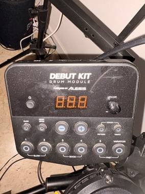 Alesis Debut kit drum kit