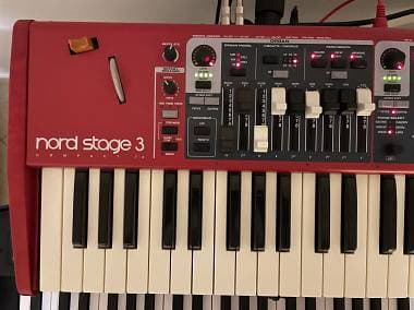 Nord Stage 3 compact 73 + custodia originale