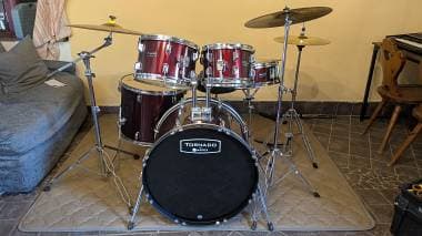 Batteria Mapex Tornado kit con accessori PRO