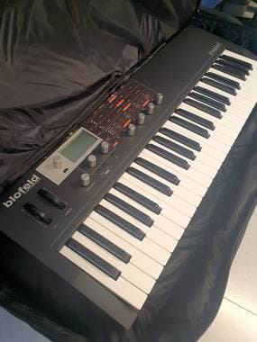 Vendo Waldorf Blofeld Keyboard Black