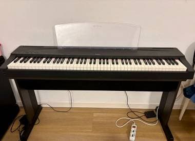 Yamaha P70 88 tasti pesati