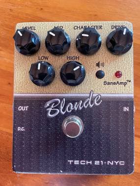 Tech 21 Blonde v2