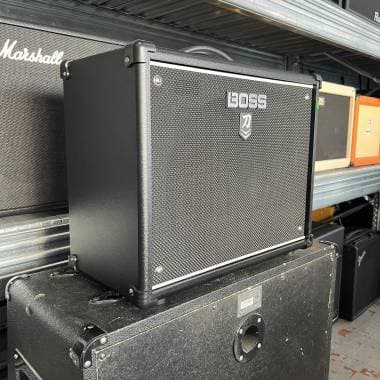BOSS - KATANA 50 MK 2 + FS 6