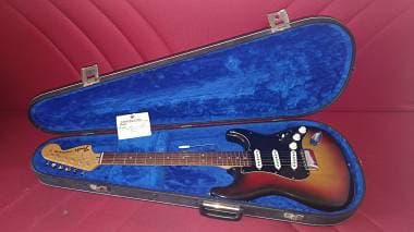 Fender Stratocaster 1975 sunburst tastiera palissandro