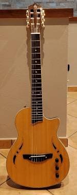 Harley Benton Chitarra Classica Elettrifica Nylon