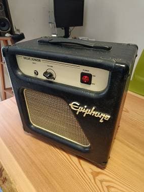 Epiphone valve junior