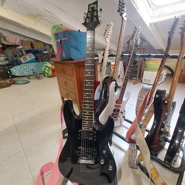 Schecter Omen 6 Elite