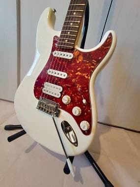 Fender Player Stratocaster 75