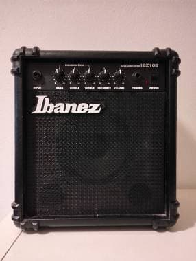 Amplificatore Basso Ibanez IBZ10B + cavo alimentazione