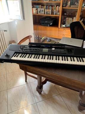 Roland BK5 - arranger con tastiera cinque ottave