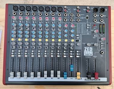 Mixer Allen & Heath ZED60-14FX