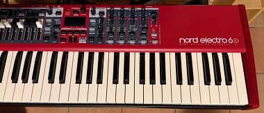 Nord Electro 6D 61 e custodia originale