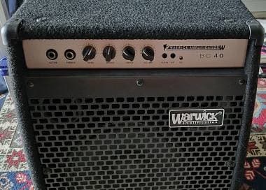 Warwick BC 40