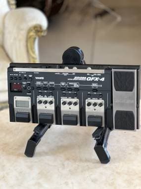 Zoom GFX-4