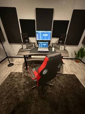 Desk studio Millenium SD (1 anno di vita, pari a nuova)