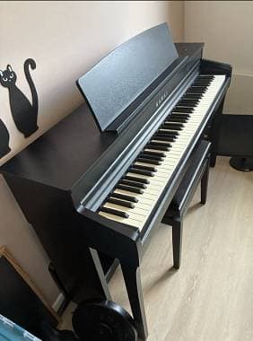 Kawai CA49B Pianoforte digitale Ottime condizioni + sgabello professionale