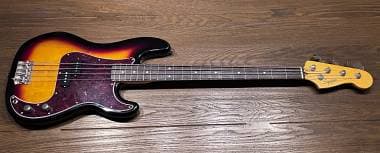 Squier by Fender PRECISION classic vibe 60