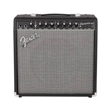 vendo per inutilizzo vari amplificatori per chitarra e basso. Marche varie