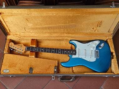 Fender Stratocaster American Vintage Thin Skin 61 - FSR Wildwood Guitars