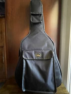 Custodia morbida imbottita per chitarra acustica/classica, spedizione compresa.