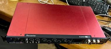 Focusrite 18i20 first gen scheda audio 8 input analogici