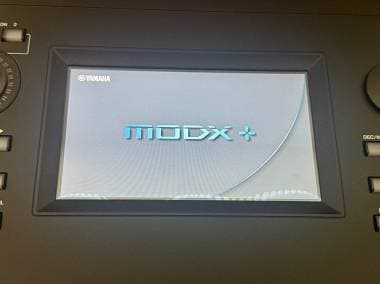 Yamaha Modx 8+ plus
