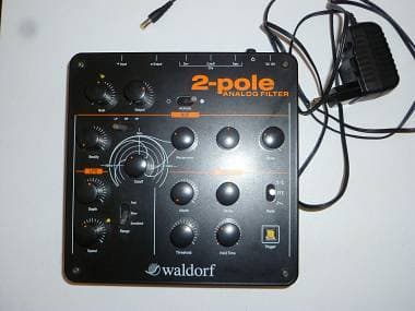 Waldorf 2-pole
