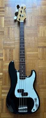 Squier Precision 32 medium scale JV series (1982. - 1084.)
