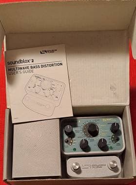 Source Audio SoundBlox 2 MultiWave (Bass) Distortion - FANTASTICO!!!