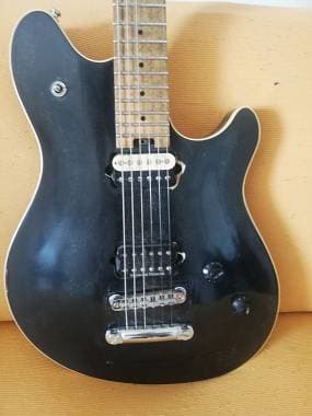 Peavey Wolfgang 1996 black Van Halen