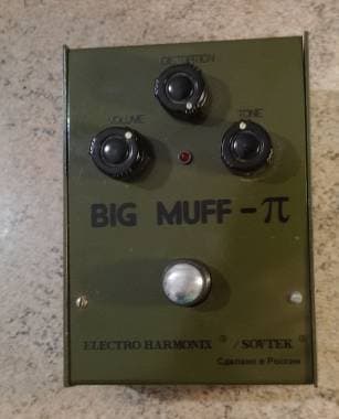Electro Harmonix Sovtek v7c Bubbles font big muff pi