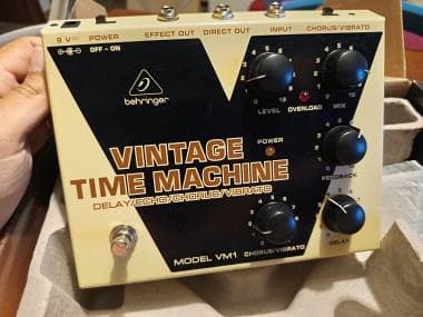 Behringer Vintage Time Machine, Delay/Chorus/Vibrato (introvabile)