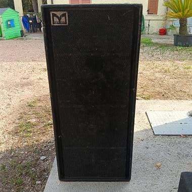4 Diffusori Professionali MARTIN AUDIO VRS800 con ruote per trasporto