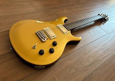PRS SE DGT Gold Top con Meccaniche Autobloccanti PRS Tuners Locking