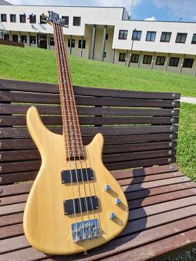 Basso No Brand 4 corde